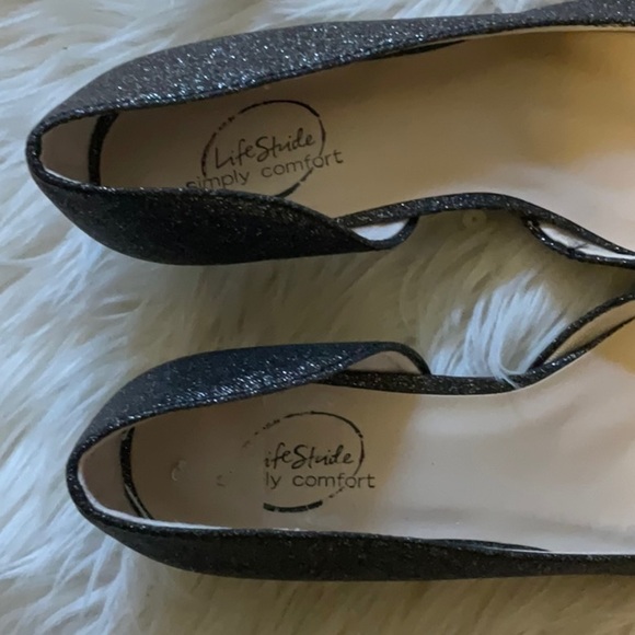 LifeStride Women’s Pointed Toe Formal Wear Black&Silver Shimmer Pump Heel Size 9 - Picture 2 of 11